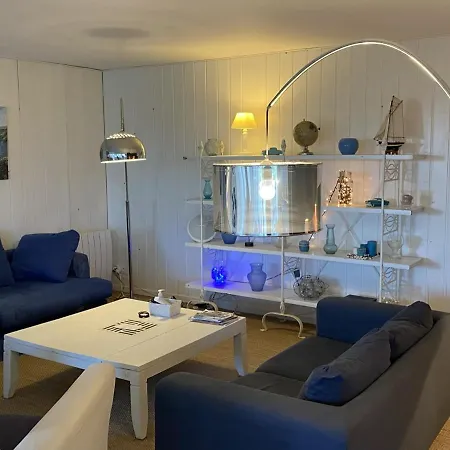 Appartement Grand Duplex En Front De Avec 3 Chambres, Animaux Acceptés, Equipements Complets, - Fr-1-487-321 Cabourg